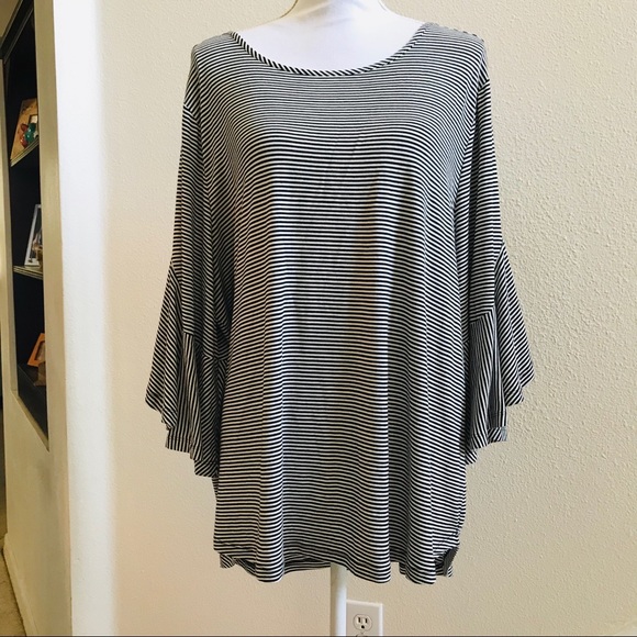 Philosophy Tops - PHILOSOPHY stripe bell sleeve shirt stretch 2x